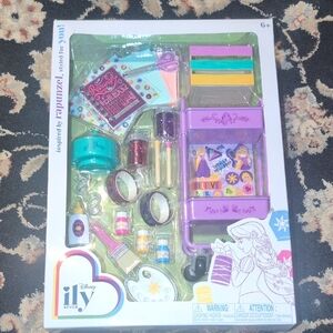Disney ily 4EVER Craft Set Rapunzel 18"